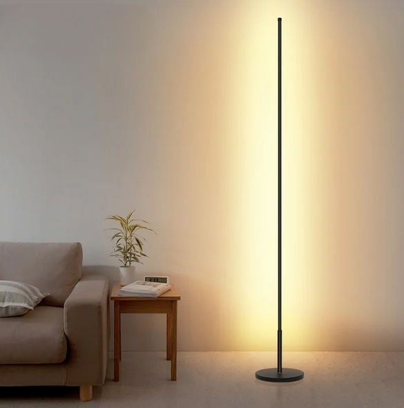 Modern golvlampa